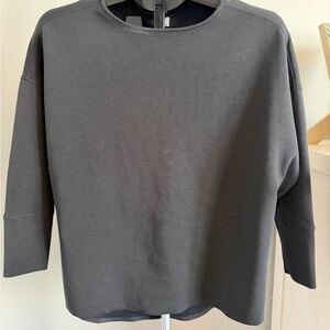 Rhone Black Dreamglow Pullover Size XS